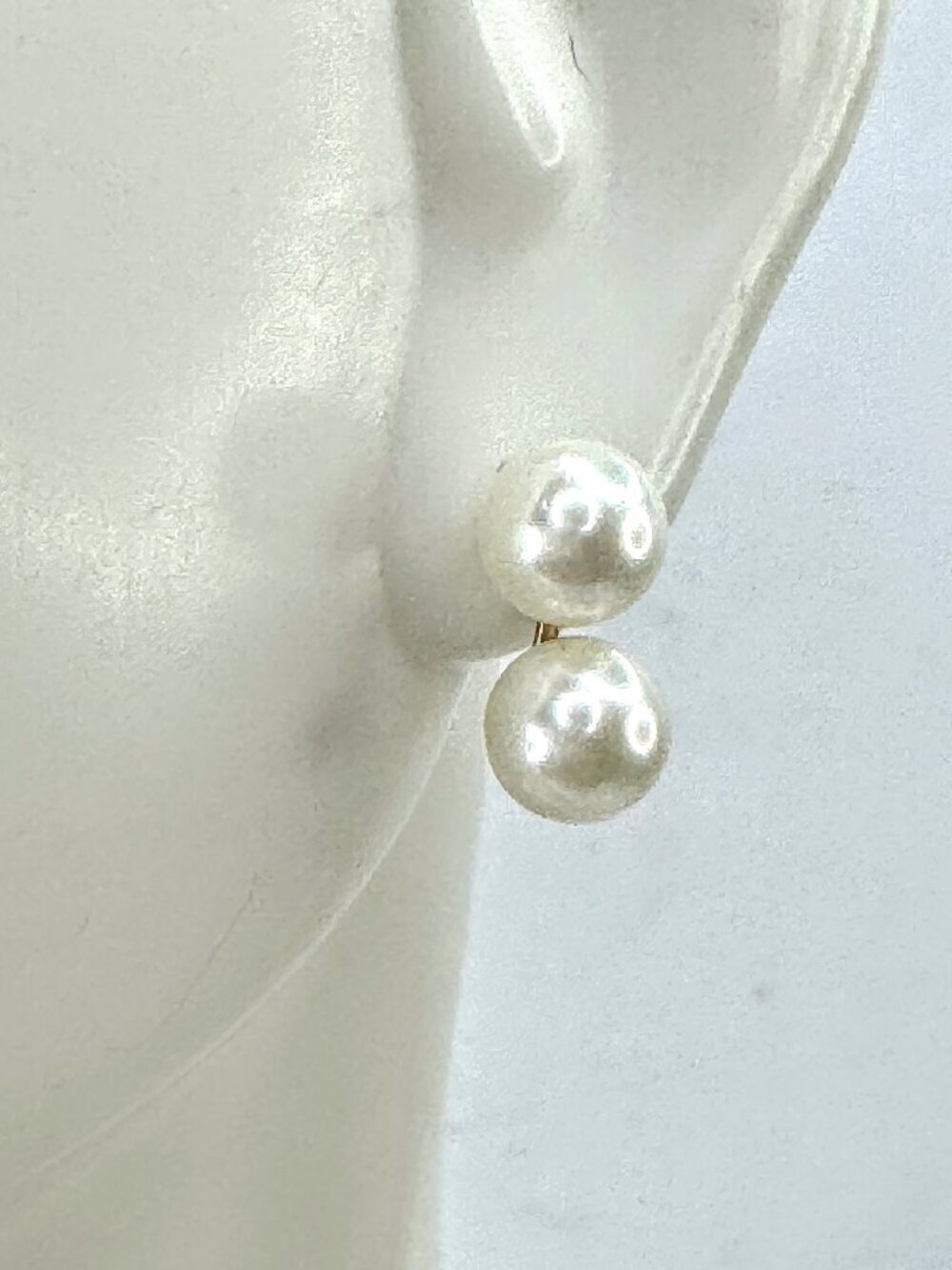 Vintage Mid-Century 14K Yellow Gold Double Pearl Stud Earrings Pair JR1684